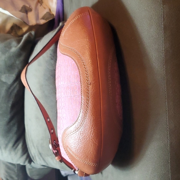 Authentic Coach Pink & Tan leather Hobo bag is NWOT. - Picture 6 of 9